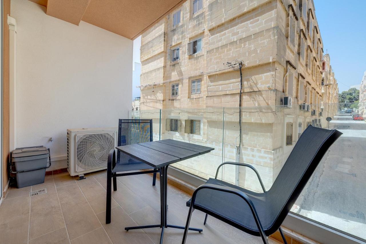 Chic 2Br Apartment, Ideal Location Ta Xbiex Exterior foto